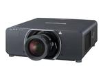 Panasonic z dwiema nowymi seriami projektorów